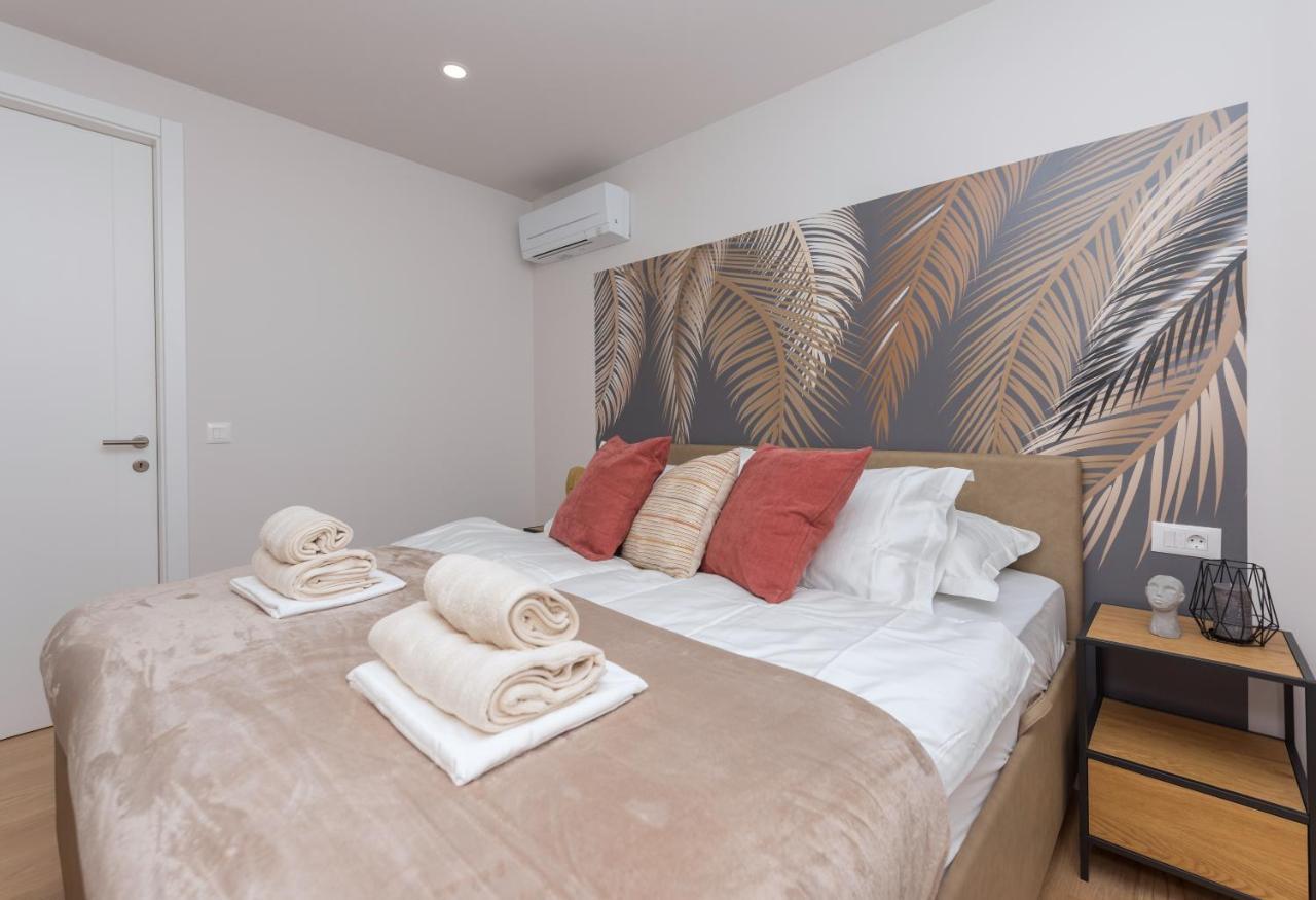 Luxury Apartment See To Sea-Sea&City View Makarska Exterior photo