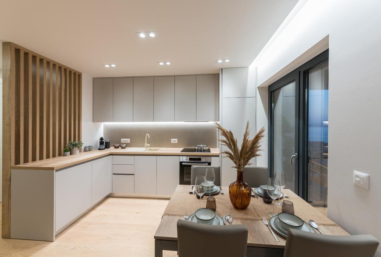 Luxury Apartment See To Sea-Sea&City View Makarska Exterior photo